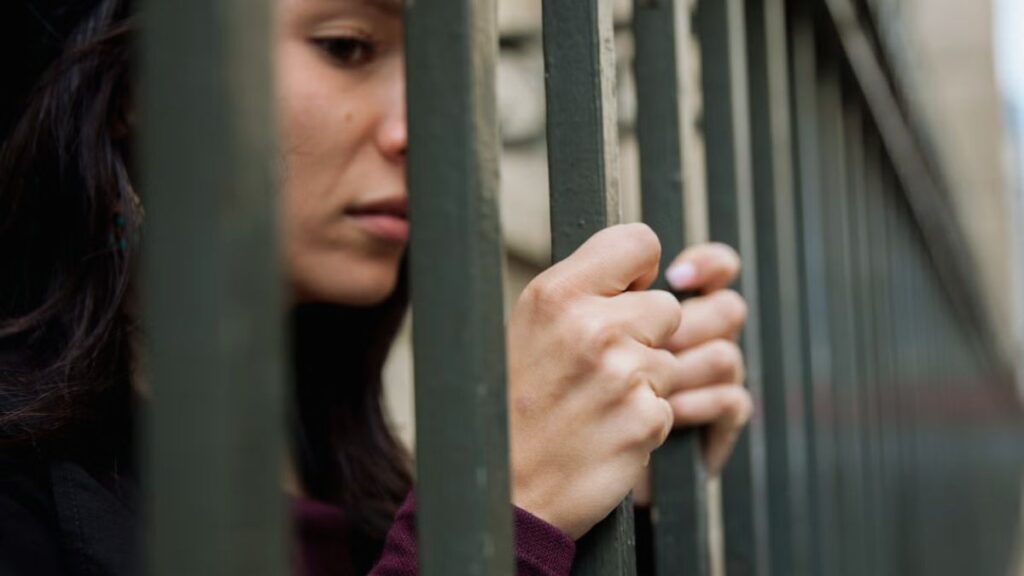 dating a criminal